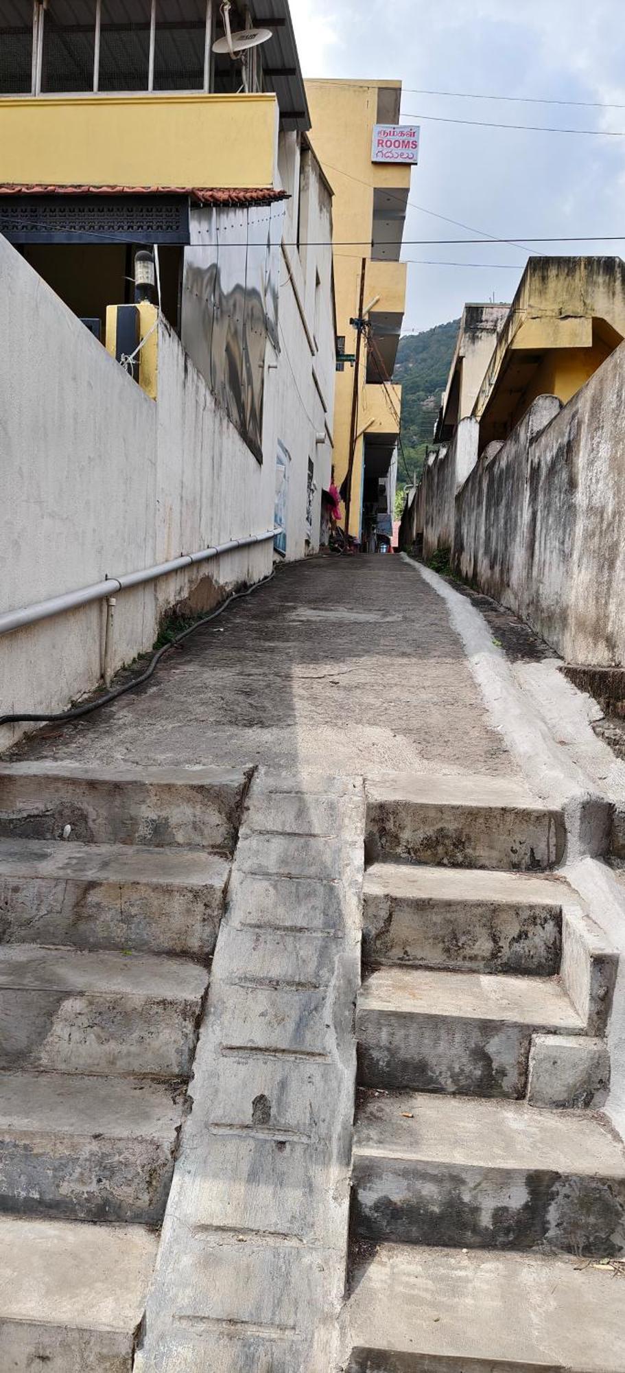 Sri Annai Home Stay I Tiruvannāmalai Εξωτερικό φωτογραφία